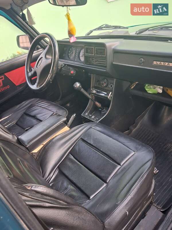 Седан ВАЗ / Lada 2107 2005 в Смілі фото 5 Седан ВАЗ / Lada 2107 2005 в Смілі