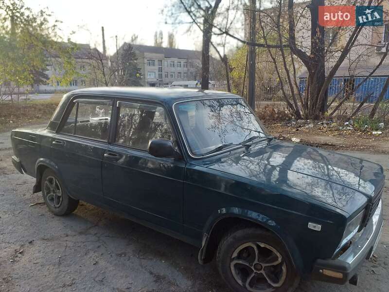 Седан ВАЗ / Lada 2107 1997 в Кривому Розі фото 4 Седан ВАЗ / Lada 2107 1997 в Кривому Розі