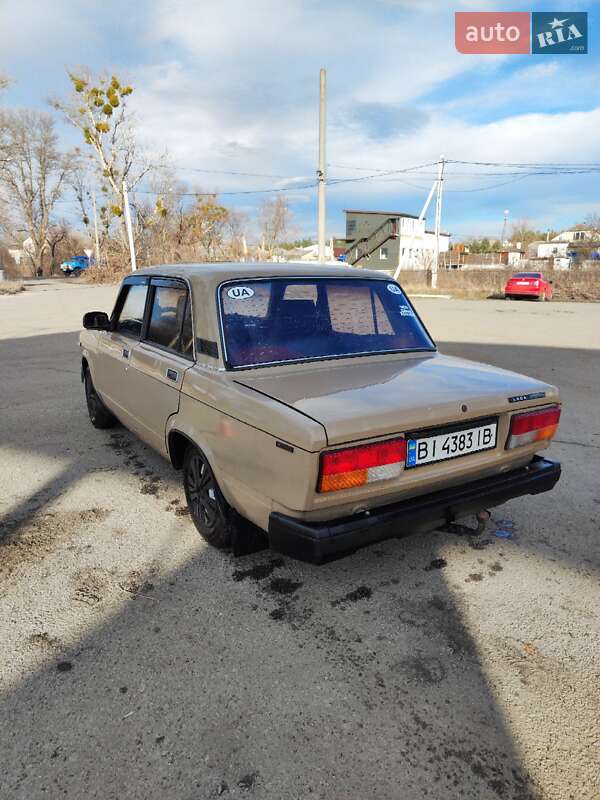 Седан ВАЗ / Lada 2107 1987 в Бабаї