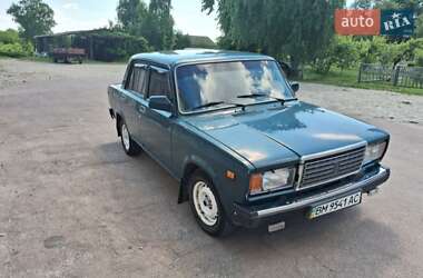 Седан ВАЗ 2107 2004 в 