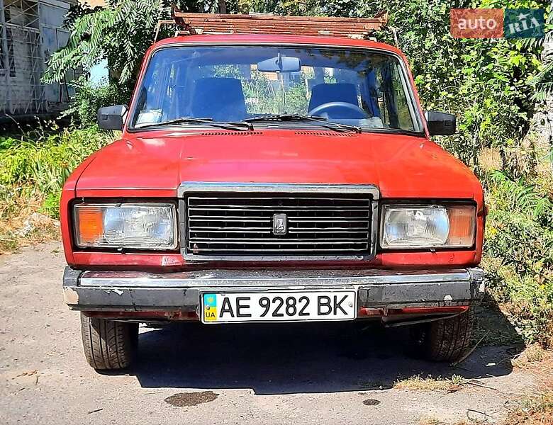 Седан ВАЗ / Lada 2107 1994 в Кривом Роге