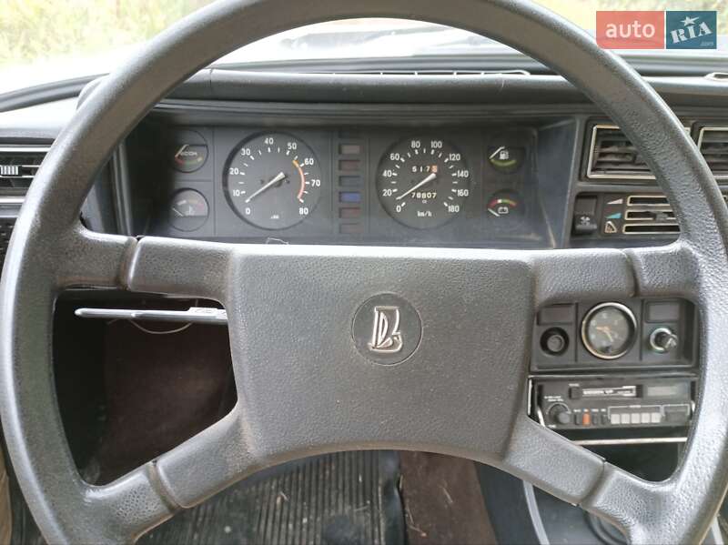 Седан ВАЗ / Lada 2107 1989 в Львове