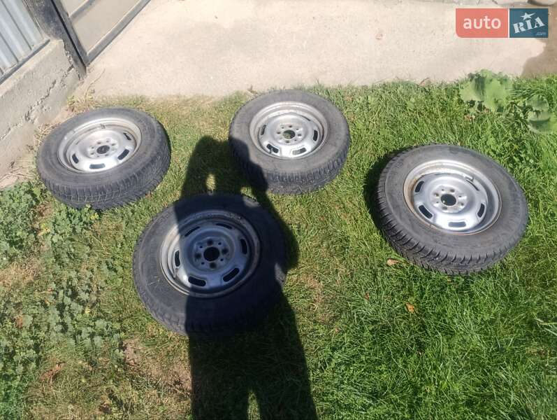 Седан ВАЗ / Lada 2107 1996 в Глыбокой