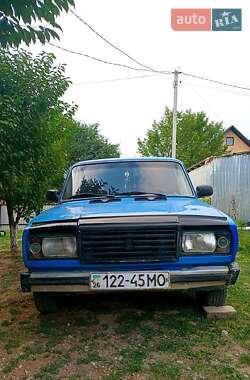 Седан ВАЗ 2107 1991 в Черновцах