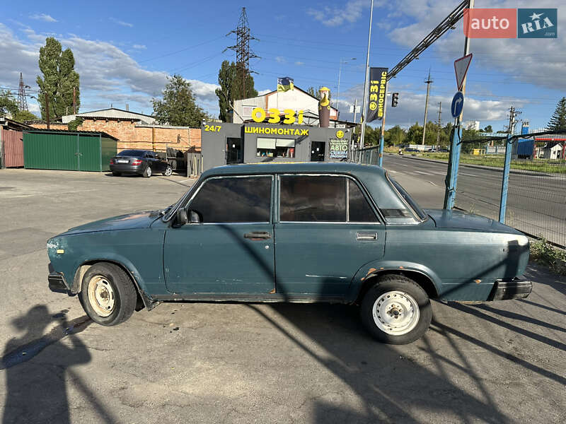 Седан ВАЗ / Lada 2107 2005 в Виннице