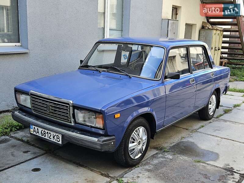 ВАЗ / Lada 2107 2004