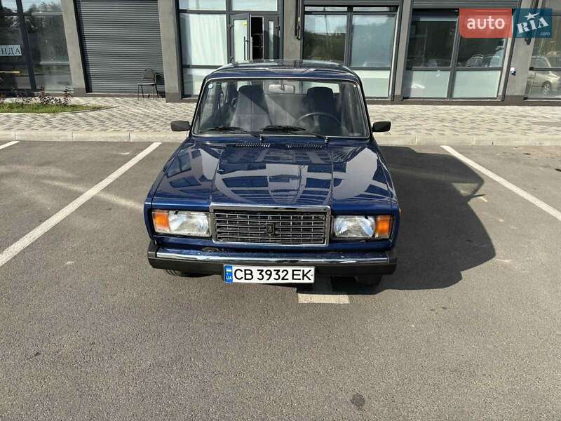 Седан ВАЗ / Lada 2107 2007 в Чернигове