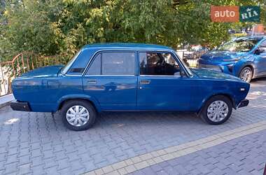 Седан ВАЗ 2107 2004 в Хмельницькому