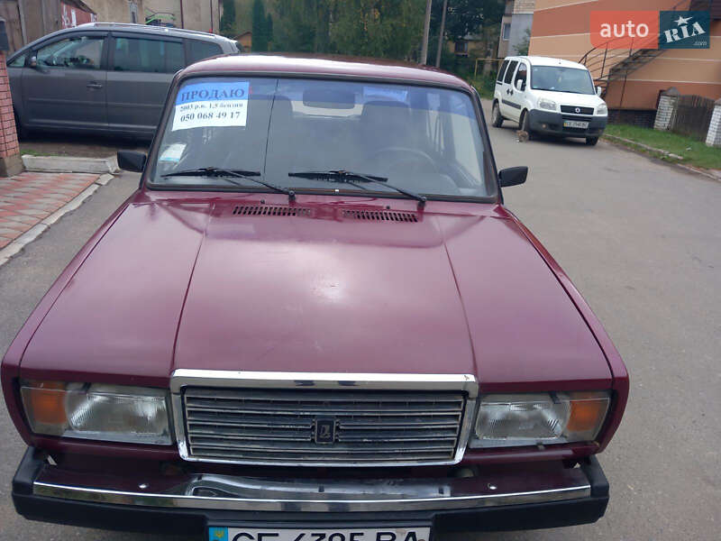 Седан ВАЗ / Lada 2107 2003 в Сторожинце фото 2 Седан ВАЗ / Lada 2107 2003 в Сторожинце
