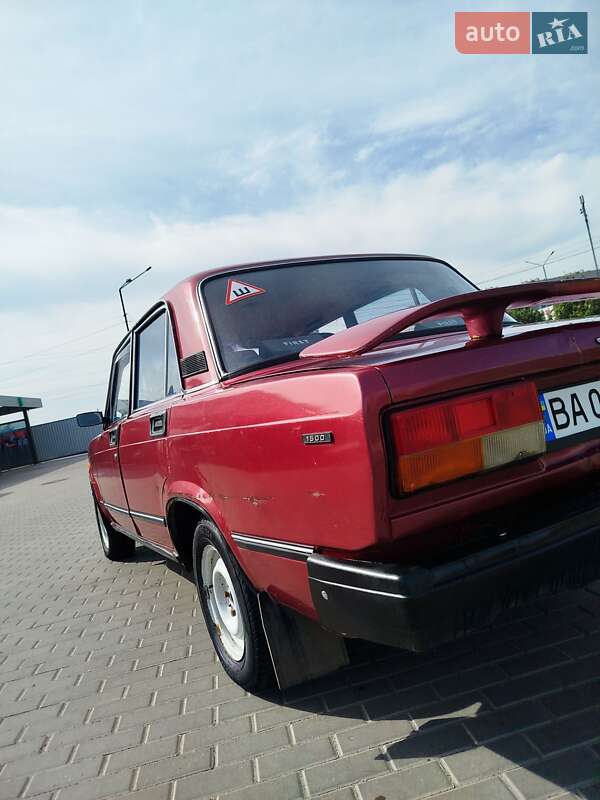 Седан ВАЗ / Lada 2107 1986 в Александрие фото 7 Седан ВАЗ / Lada 2107 1986 в Александрие