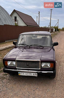 Седан ВАЗ 2107 2005 в 