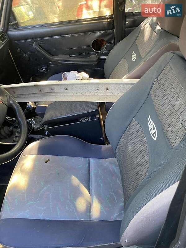 Седан ВАЗ / Lada 2107 1994 в Днепре фото 2 Седан ВАЗ / Lada 2107 1994 в Днепре