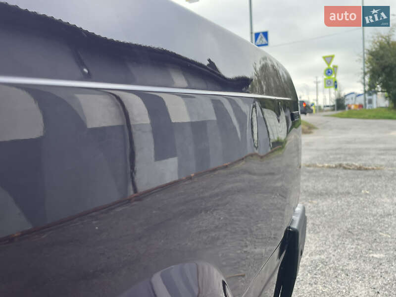 Седан ВАЗ / Lada 2107 2002 в Виннице