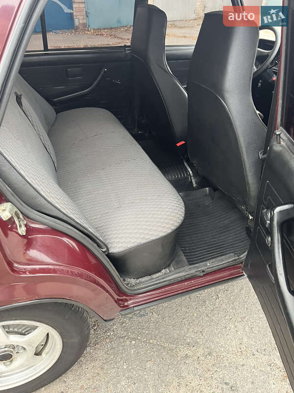 Седан ВАЗ / Lada 2107 2005 в Кременчуге