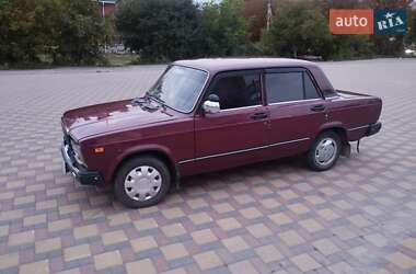 Седан ВАЗ 2107 2003 в Гайсину