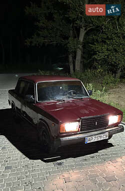 Седан ВАЗ 2107 2005 в 