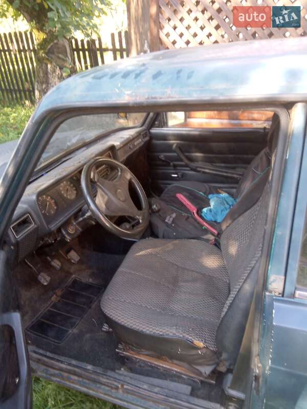 Седан ВАЗ / Lada 2107 1999 в Богородчанах