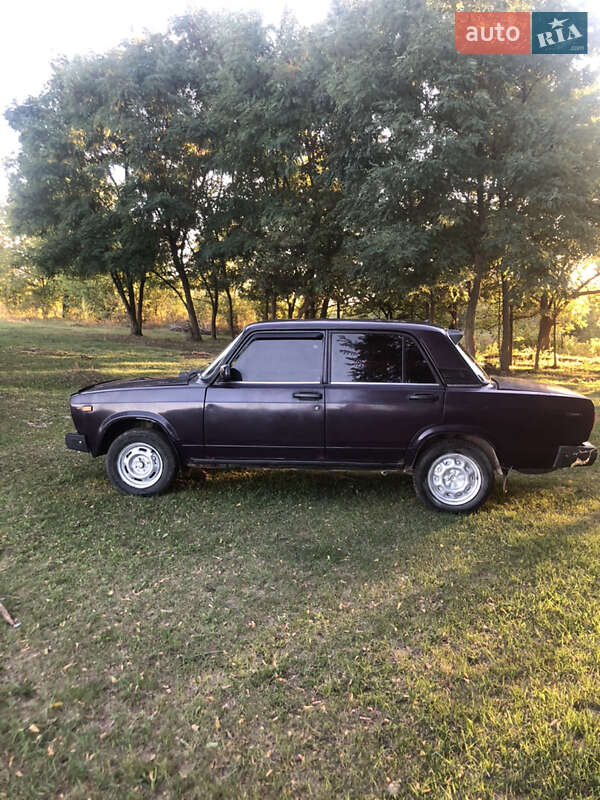 ВАЗ / Lada 2107 2005
