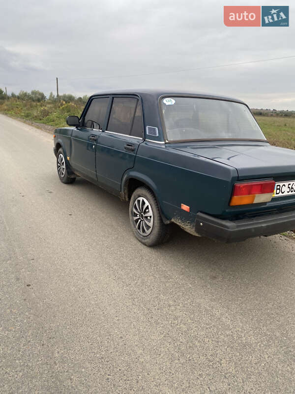 Седан ВАЗ / Lada 2107 2008 в Самборе