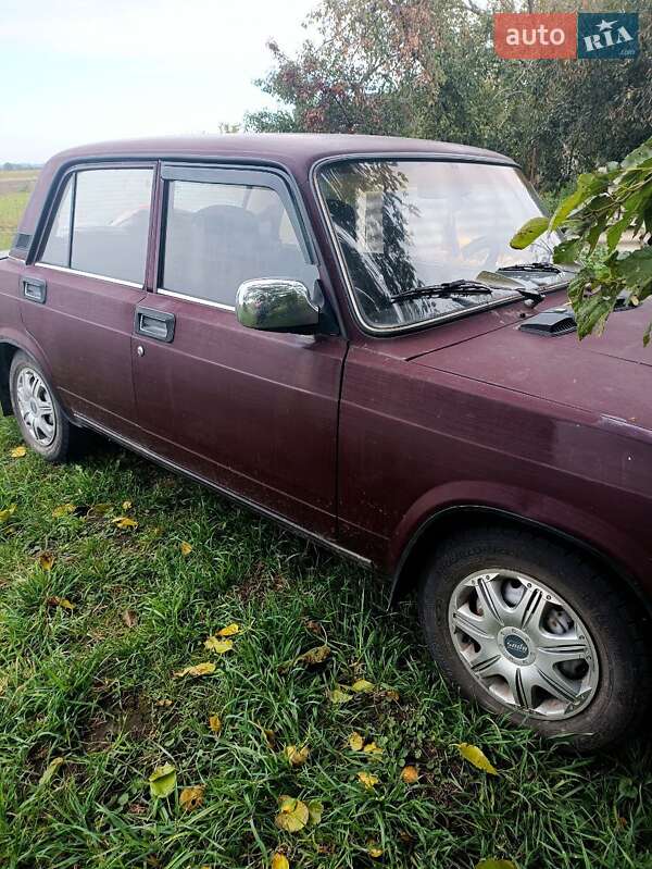 Седан ВАЗ / Lada 2107 2006 в Житомире фото 2 Седан ВАЗ / Lada 2107 2006 в Житомире