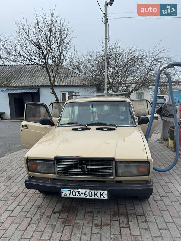 Седан ВАЗ / Lada 2107 1984 в Борисполі фото 3 Седан ВАЗ / Lada 2107 1984 в Борисполі