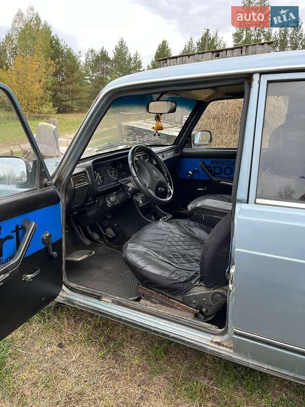 Седан ВАЗ / Lada 2107 1990 в Коростышеве