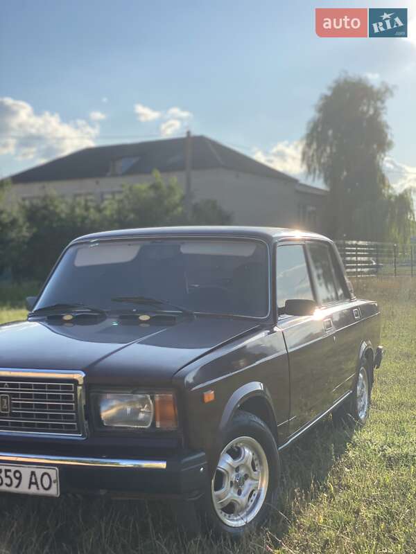 Седан ВАЗ / Lada 2107 2006 в Кодыме