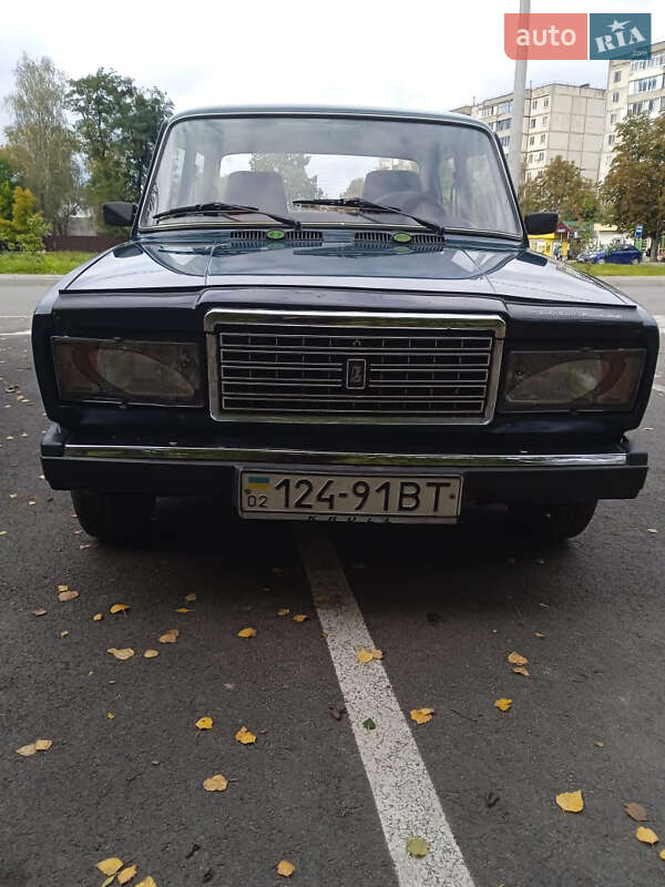 Седан ВАЗ / Lada 2107 2003 в Звягелі фото 2 Седан ВАЗ / Lada 2107 2003 в Звягелі