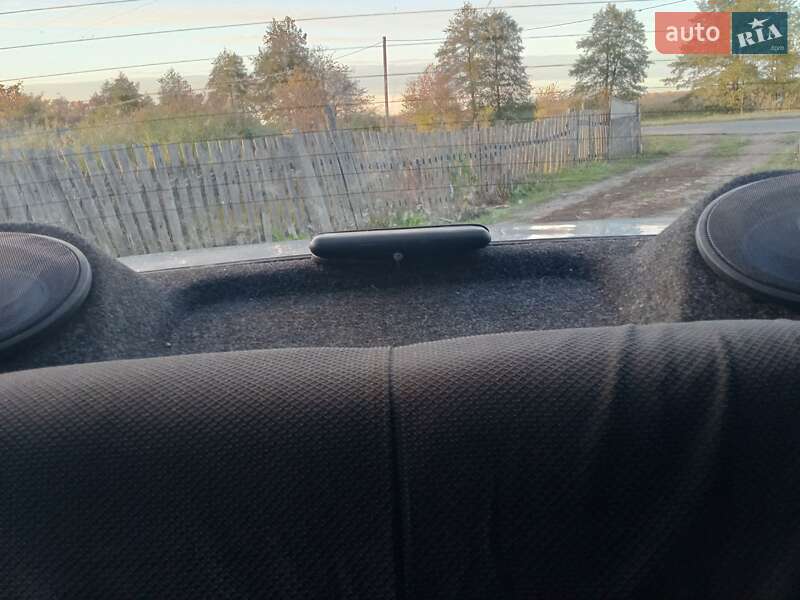 Седан ВАЗ / Lada 2107 2005 в Олевську