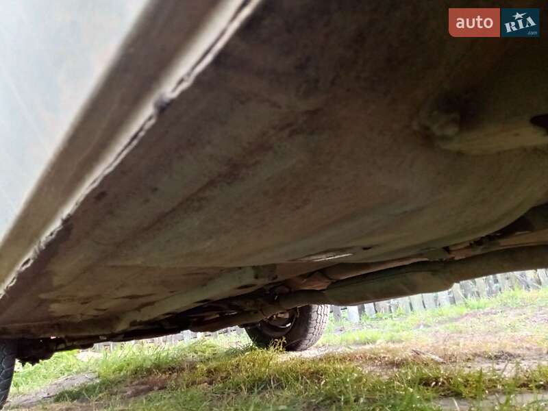 Седан ВАЗ / Lada 2107 2005 в Олевську