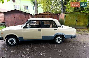Седан ВАЗ 2107 1989 в  фото 8 Седан ВАЗ 2107 1989 в