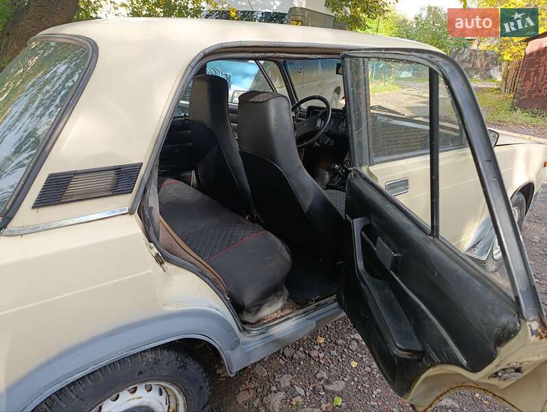 Седан ВАЗ / Lada 2107 1989 в Львове