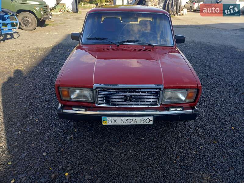 Седан ВАЗ / Lada 2107 1987 в Летичеве