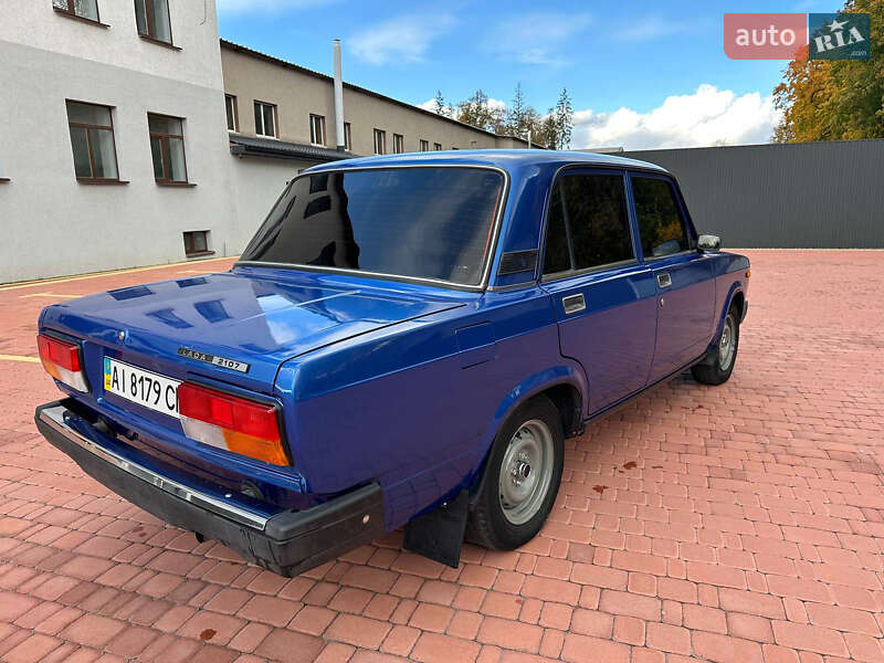 Седан ВАЗ / Lada 2107 2006 в Жашківу