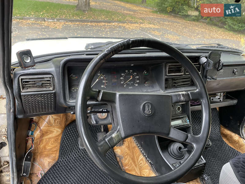 Седан ВАЗ / Lada 2107 1986 в Могилів-Подільському