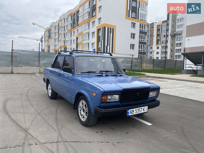 Седан ВАЗ / Lada 2107 2006 в Виннице