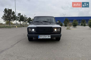 Седан ВАЗ 2107 2007 в  фото 3 Седан ВАЗ 2107 2007 в