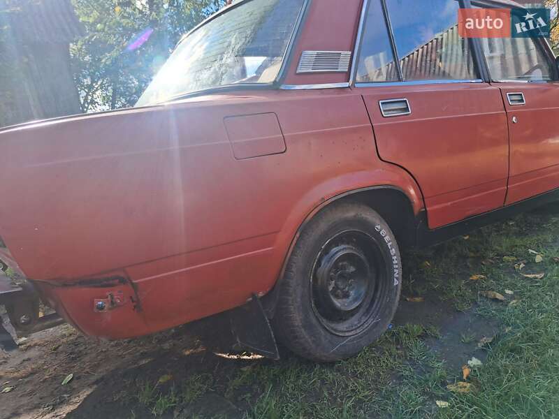 Седан ВАЗ / Lada 2107 1982 в Львове фото 2 Седан ВАЗ / Lada 2107 1982 в Львове