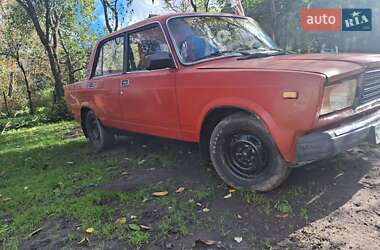 Седан ВАЗ 2107 1982 в Львові