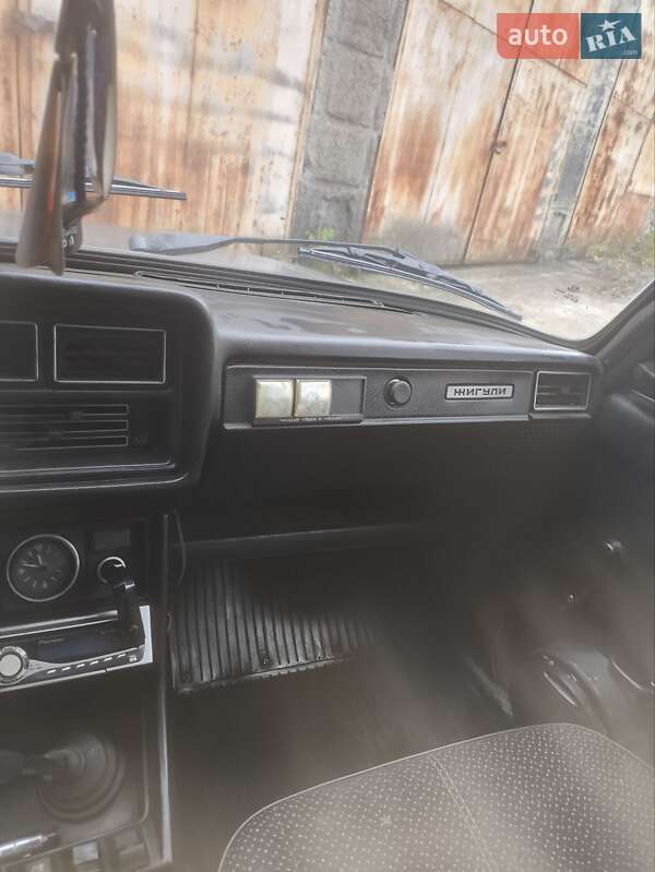 Седан ВАЗ / Lada 2107 2004 в Києві фото 4 Седан ВАЗ / Lada 2107 2004 в Києві