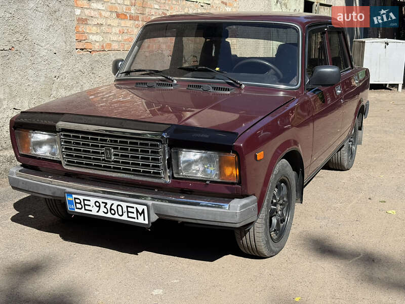 Седан ВАЗ 2107 2006 в 
