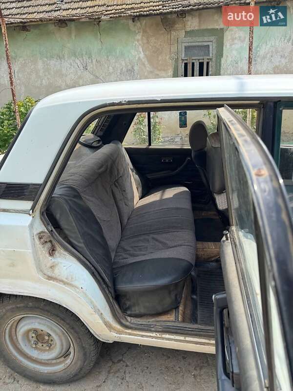Седан ВАЗ / Lada 2107 1995 в Белгороде-Днестровском