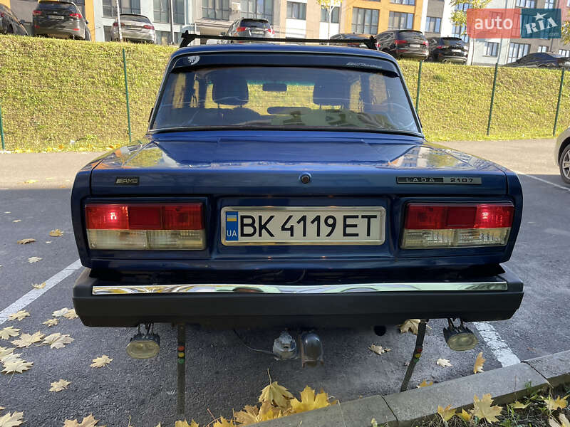 Седан ВАЗ / Lada 2107 2008 в Рівному фото 7 Седан ВАЗ / Lada 2107 2008 в Рівному