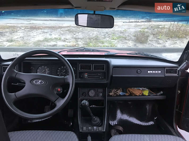 Седан ВАЗ / Lada 2107 2005 в Києві фото 12 Седан ВАЗ / Lada 2107 2005 в Києві