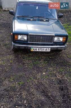 Седан ВАЗ 2107 2005 в 