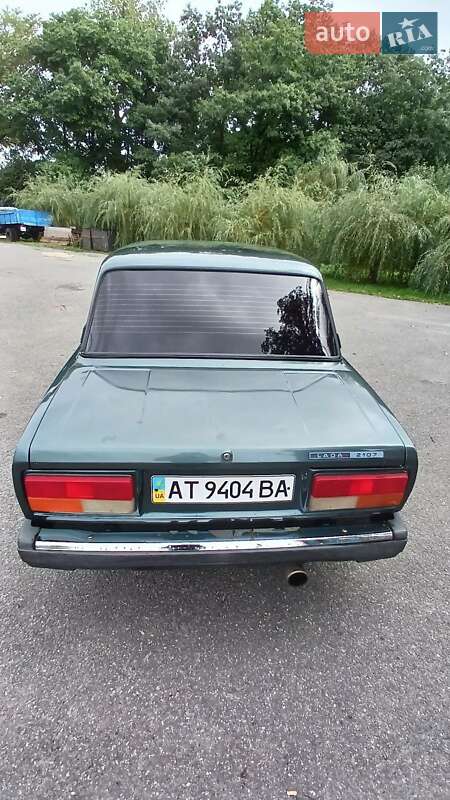 Седан ВАЗ / Lada 2107 2010 в Тлумачі