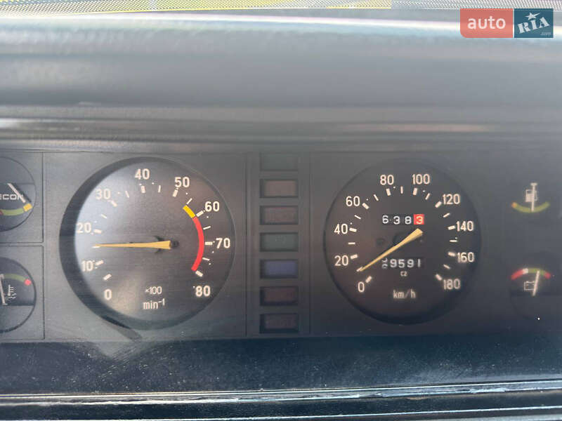 Седан ВАЗ / Lada 2107 1995 в Глибокій