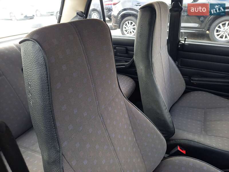 Седан ВАЗ / Lada 2107 2003 в Черкассах фото 28 Седан ВАЗ / Lada 2107 2003 в Черкассах