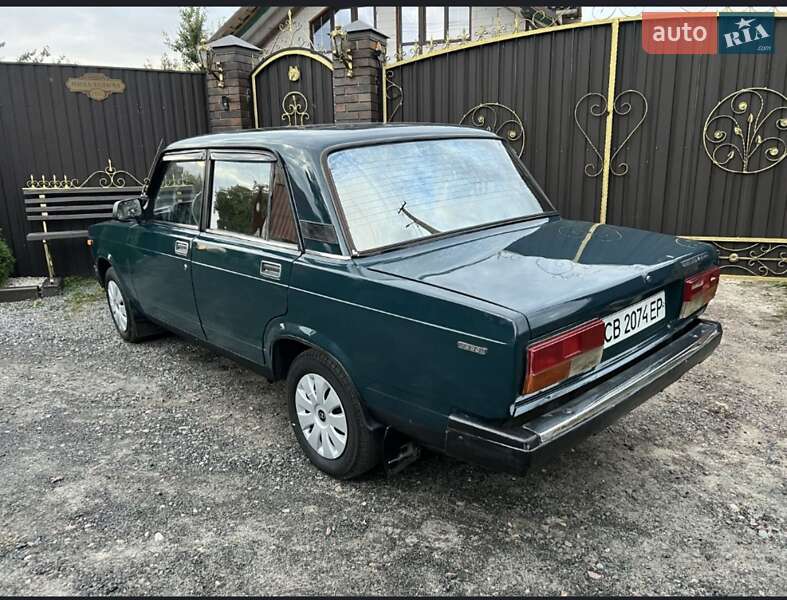 Седан ВАЗ / Lada 2107 1995 в Мені