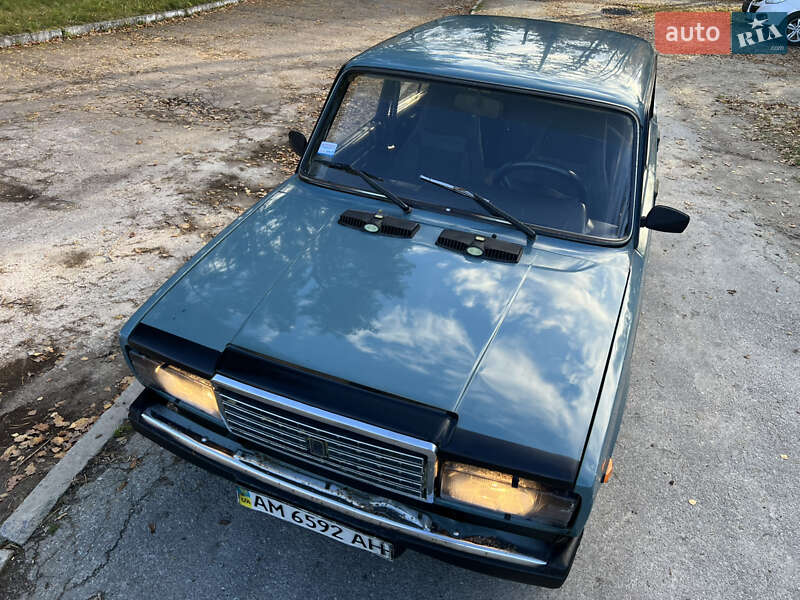 Седан ВАЗ / Lada 2107 2003 в Житомире фото 3 Седан ВАЗ / Lada 2107 2003 в Житомире